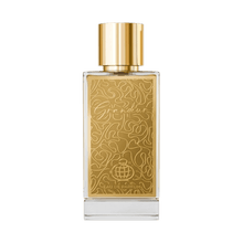 Fragrance World Grandeur mit Zitrus, Amber und eleganter Holzsignatur